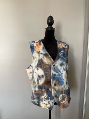 David David Rastafari Tie-Dye Button Vest in Blue and Cream
